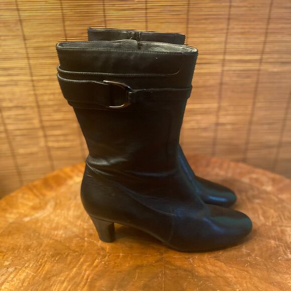 Cole Haan Black Leather Short Boot Size 6 EUC - Picture 1 of 8